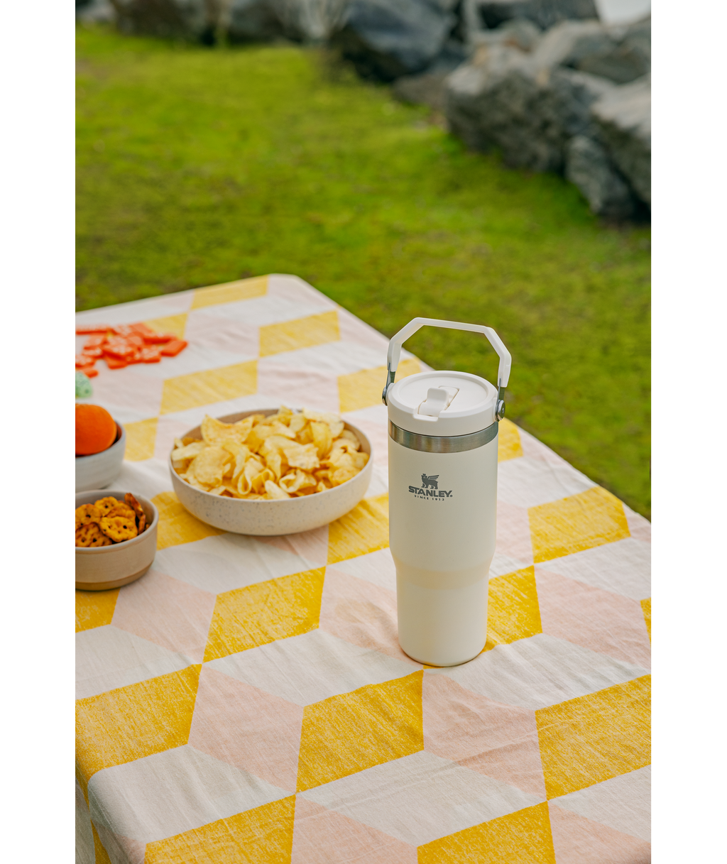 Tumbler Térmico Flip Straw 890 ml