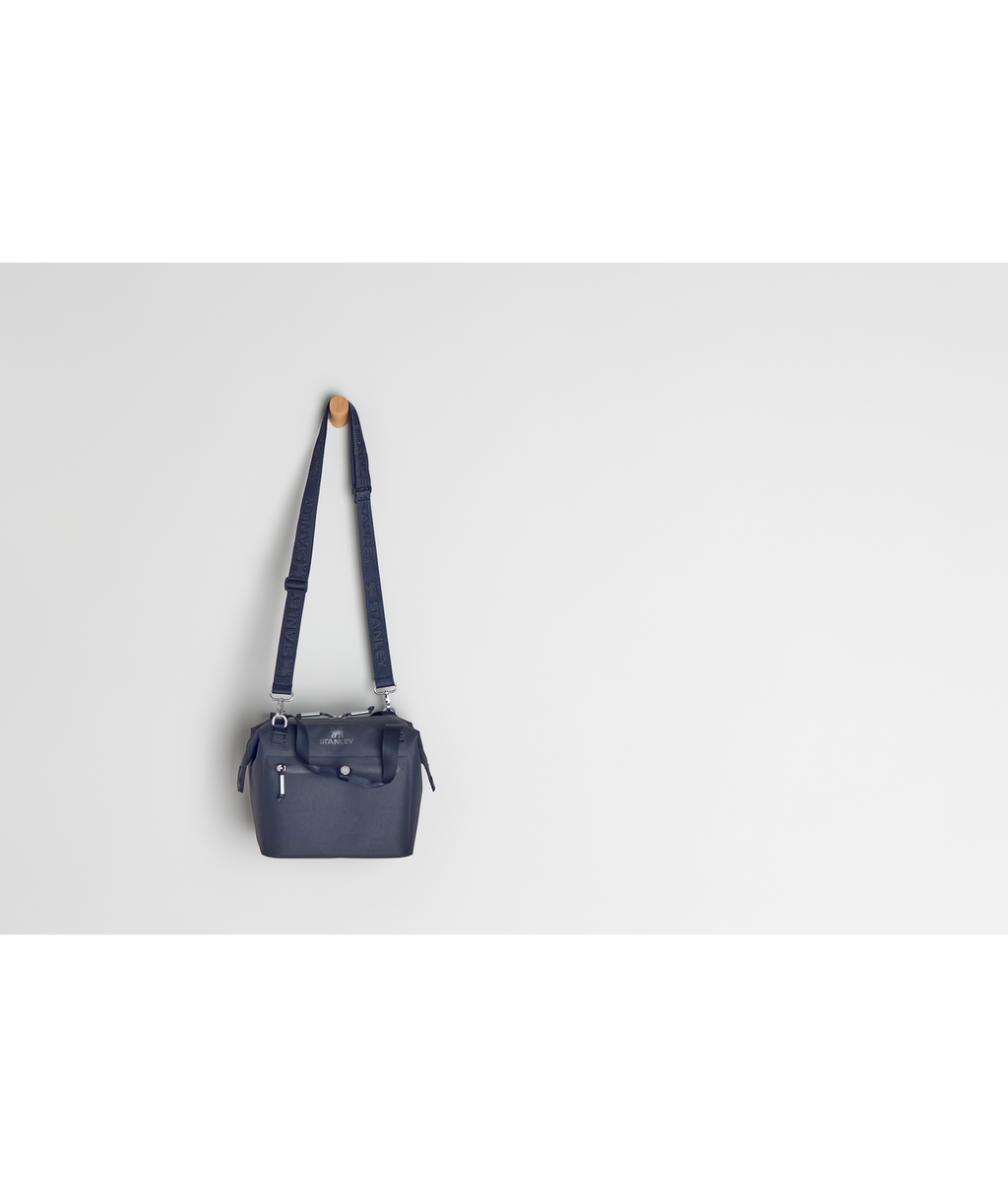 Lonchera All Day Julienne - Mini Cooler 6.8 litros