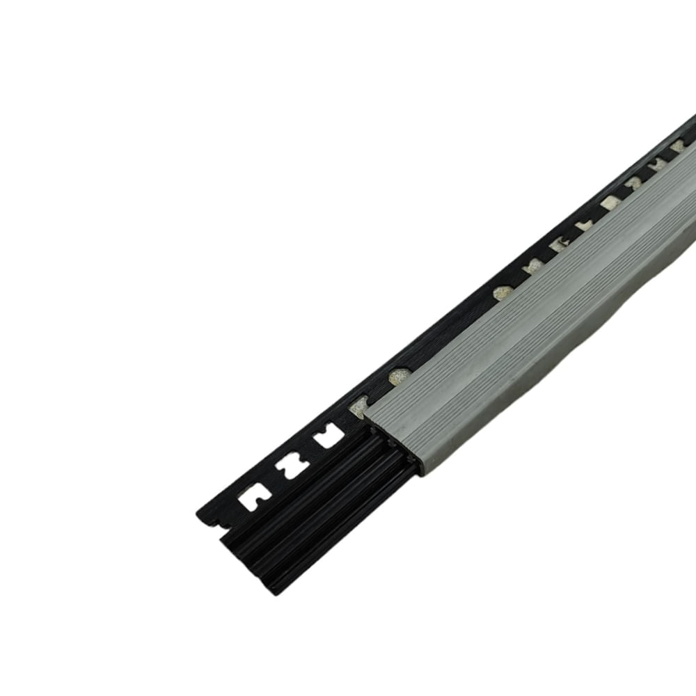 Nariz de Escalon PVC 35mm Nefusac Rodo Paso con Tapa PVC Gris de 2.40mt