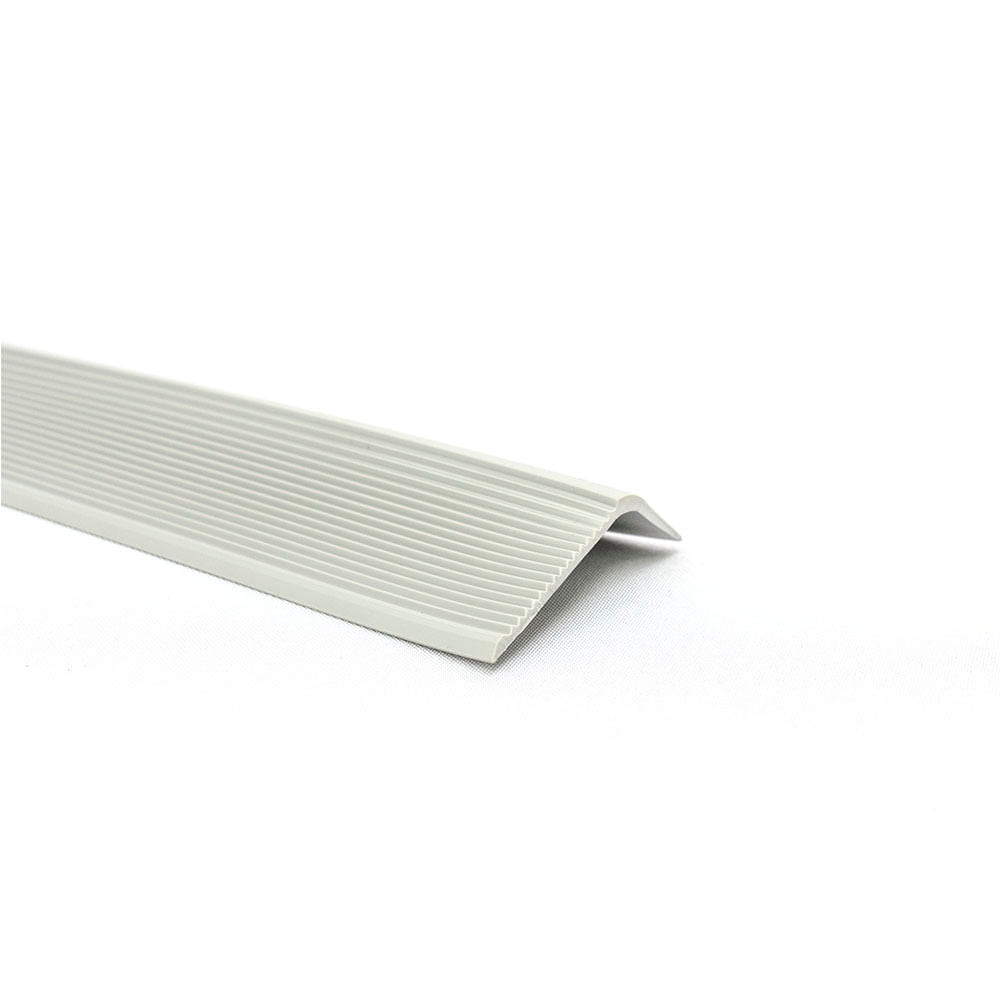 Nariz de Escalon PVC 45mm Adhesivo Nefusac Rodo Paso RP4GR0040 Gris 1mt