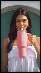 Quencher ProTour™ Flip Straw 1,18 lts