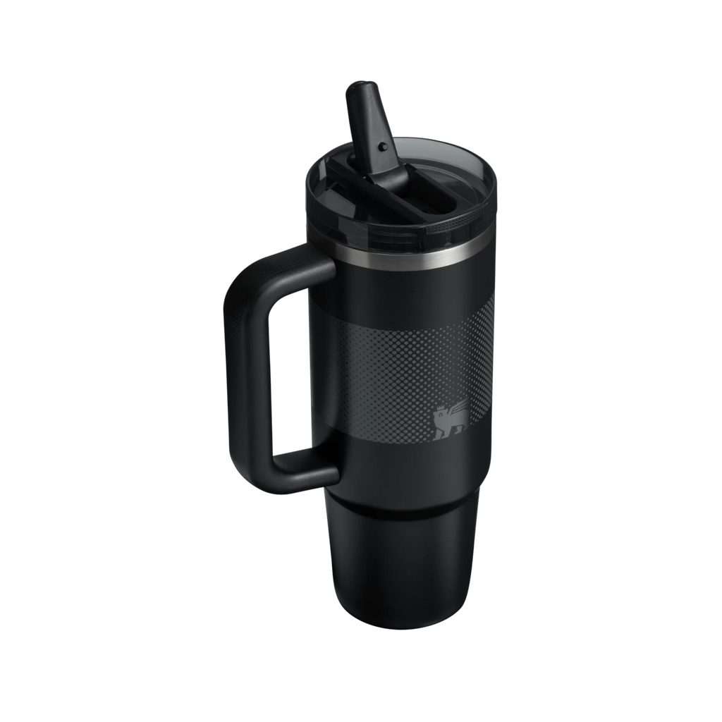 Quencher ProTour™ Flip Straw 890 ml