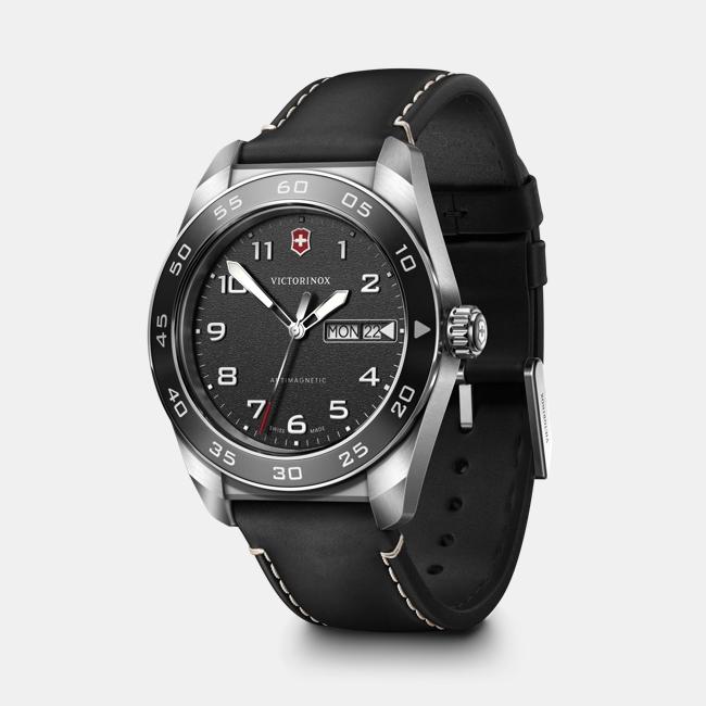 Reloj Swiss Army Quartz Negro correa cuero