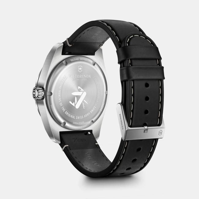 Reloj Swiss Army Quartz Negro correa cuero