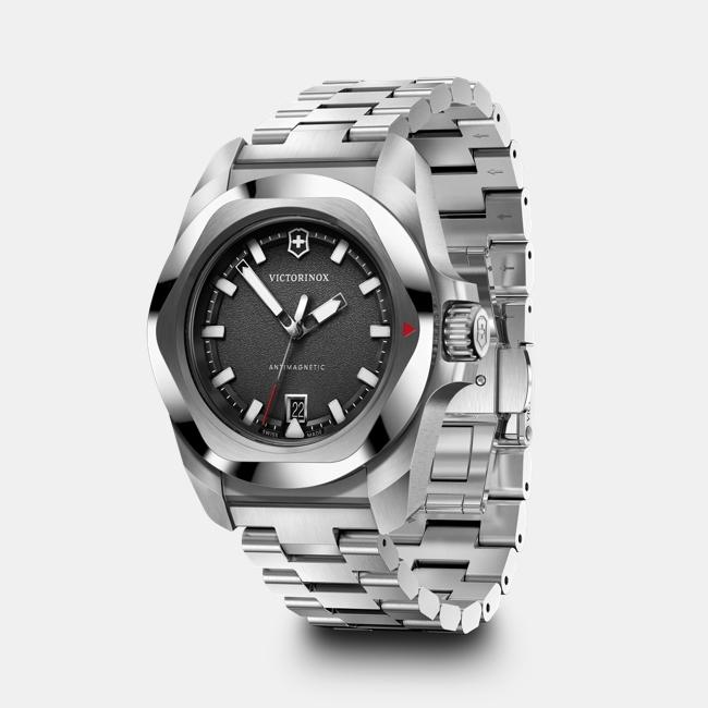 Reloj I.N.O.X. Quartz correa de acero