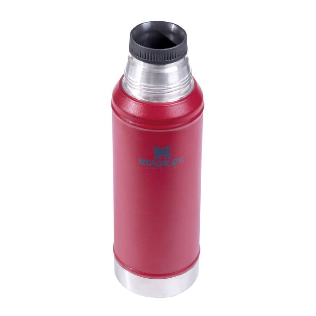 TERMO CLASSIC SIN ASA 950 ML ROJO CON TAPON CEBADOR | STANLEY - STANLEY PMI BOLIVIA